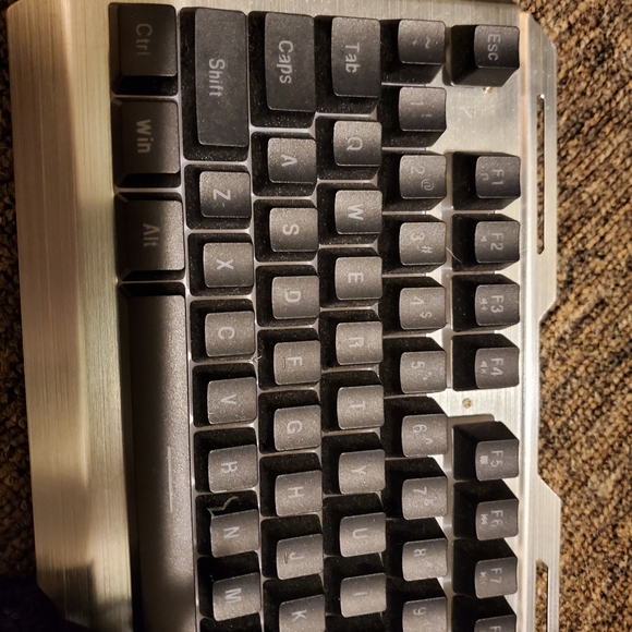 New Color Changing Gaming Keyboard and Mouse Combo with LED Backlit - Picture 6 of 6